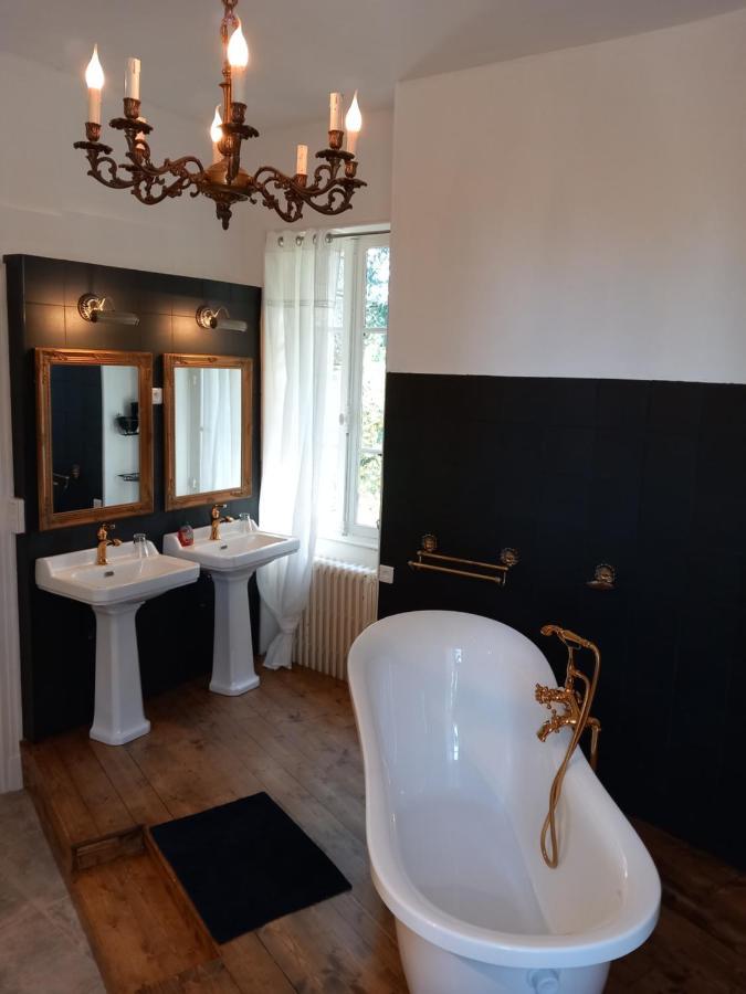 Chateau Maleplane Bed and Breakfast Saint-Léonard-de-Noblat Eksteriør billede