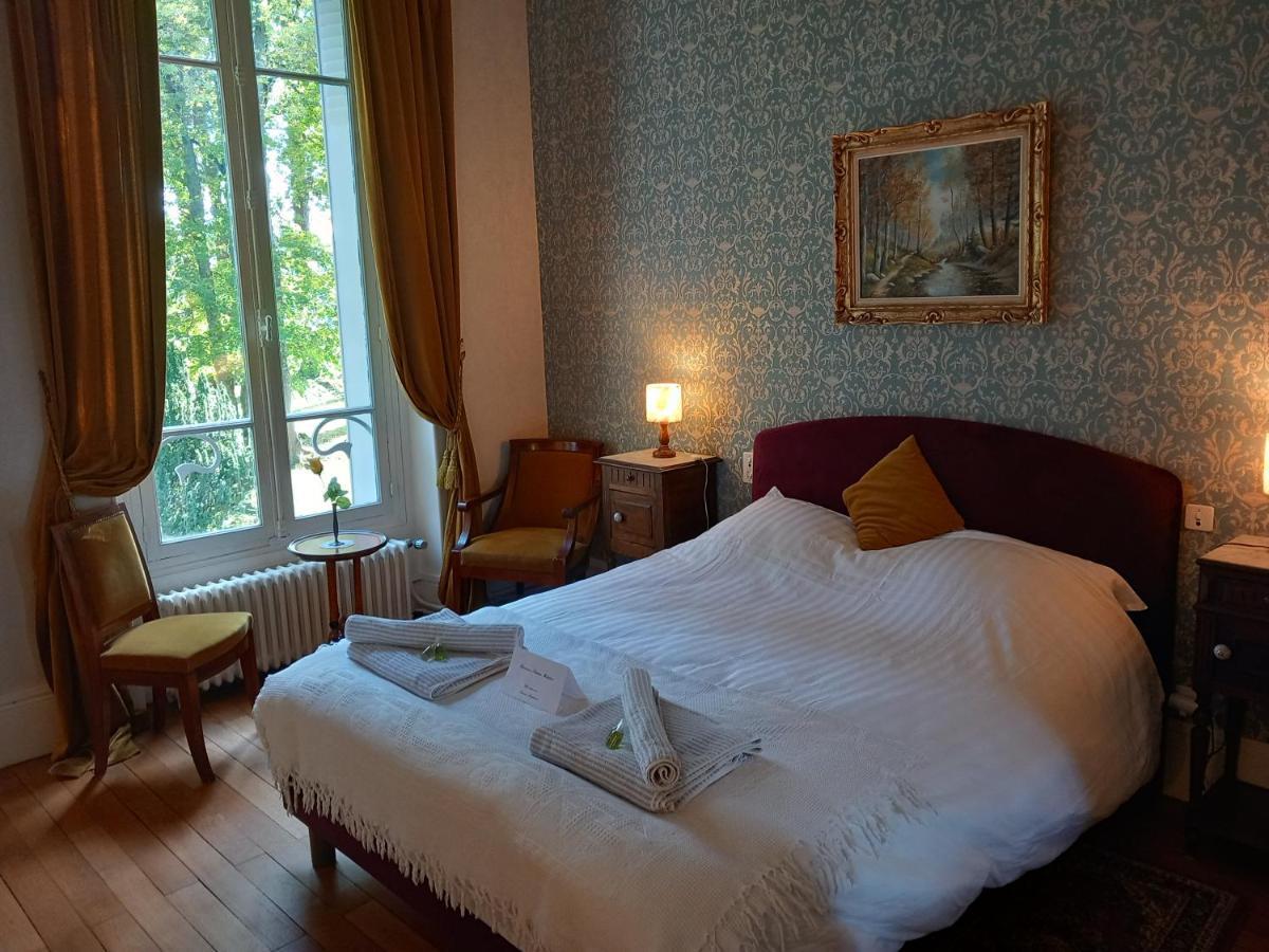 Chateau Maleplane Bed and Breakfast Saint-Léonard-de-Noblat Eksteriør billede