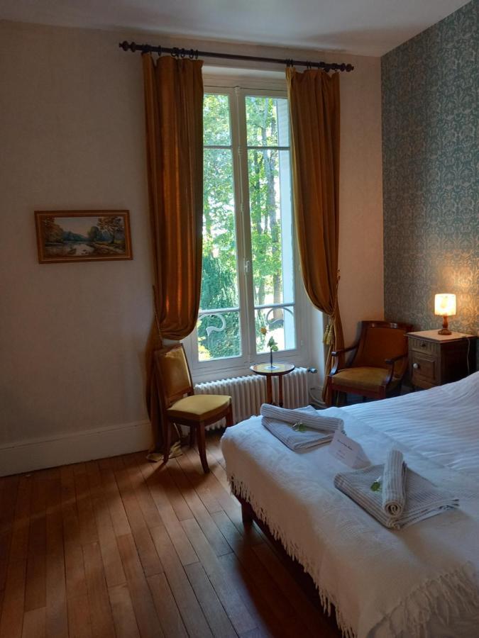 Chateau Maleplane Bed and Breakfast Saint-Léonard-de-Noblat Eksteriør billede
