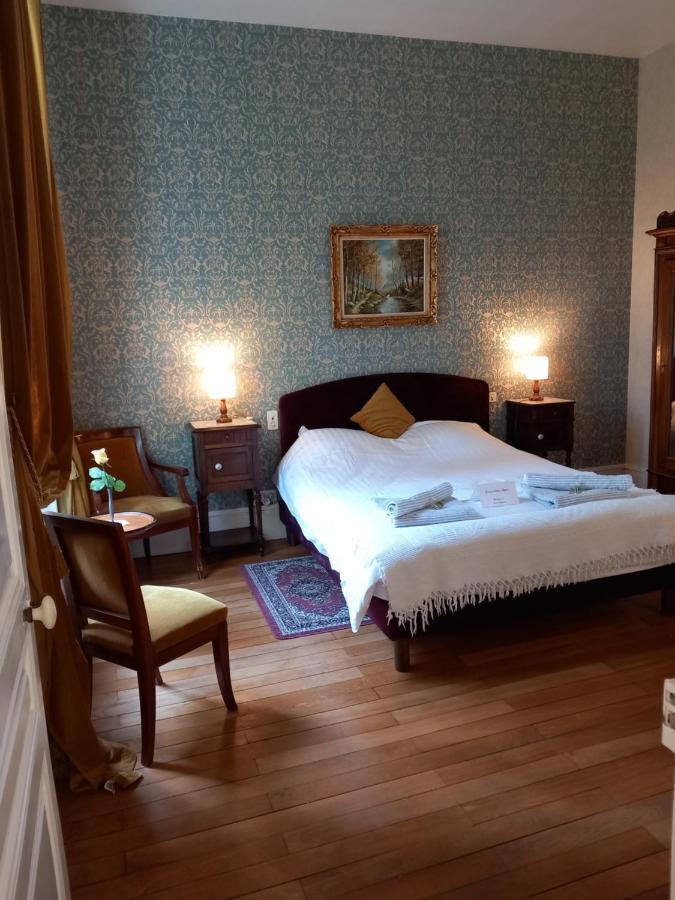 Chateau Maleplane Bed and Breakfast Saint-Léonard-de-Noblat Eksteriør billede