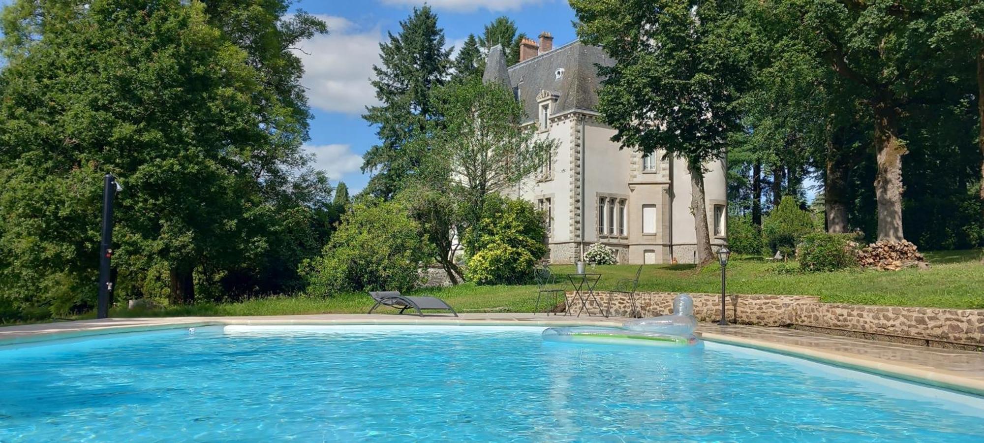 Chateau Maleplane Bed and Breakfast Saint-Léonard-de-Noblat Eksteriør billede